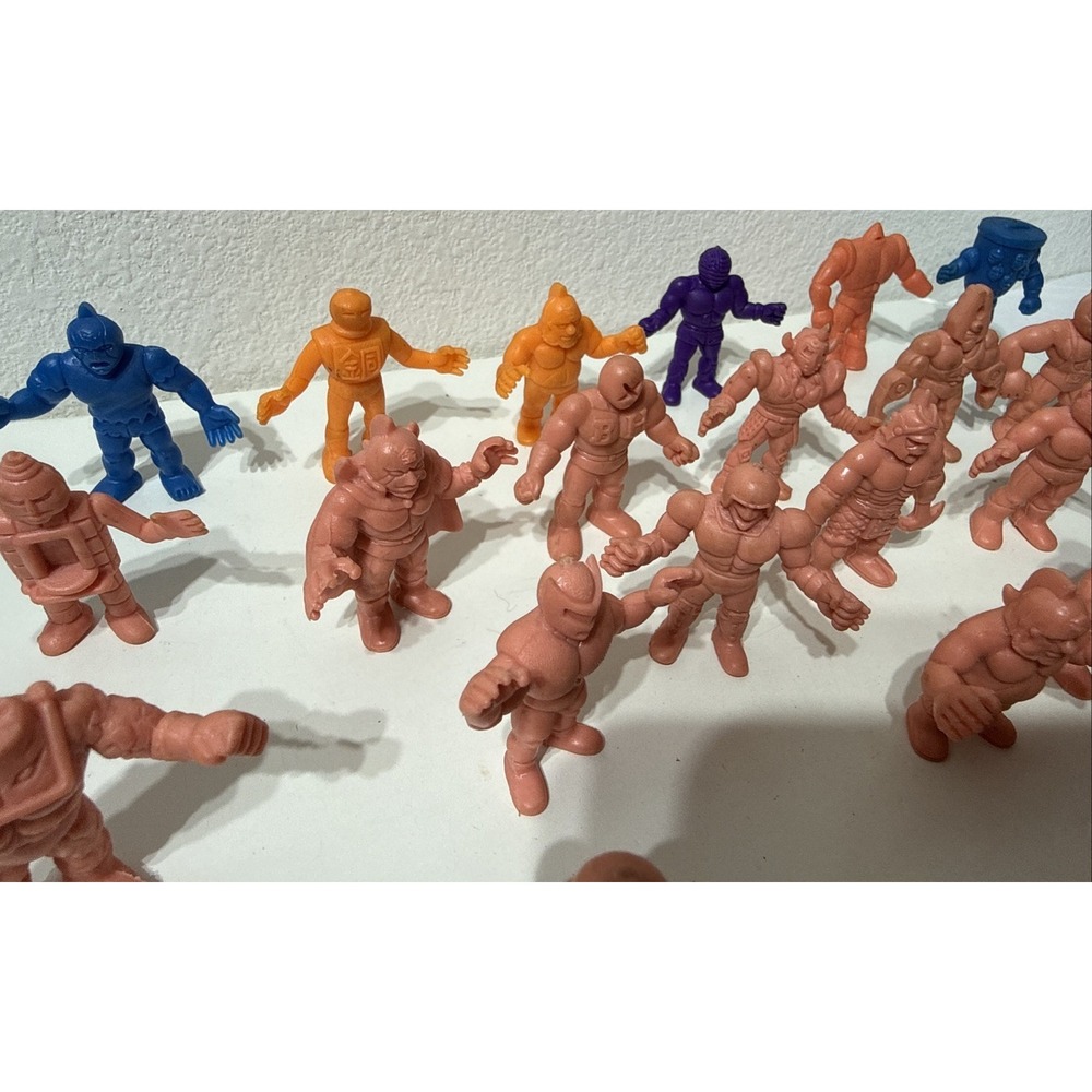 Vtg M.U.S.C.L.E. Men Mixed LOT of 30 Figures Mattel Flesh Blue Orange Kinnikuman - Picture 14 of 16